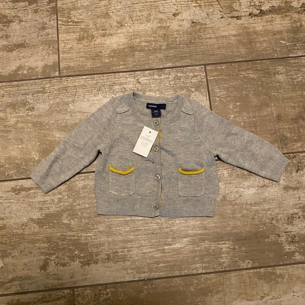 BabyGap Grey & Yellow Cardigan Sweater Size 0-3 Months